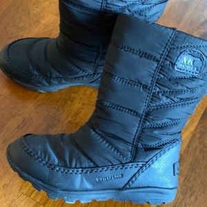 Sorel snow boots